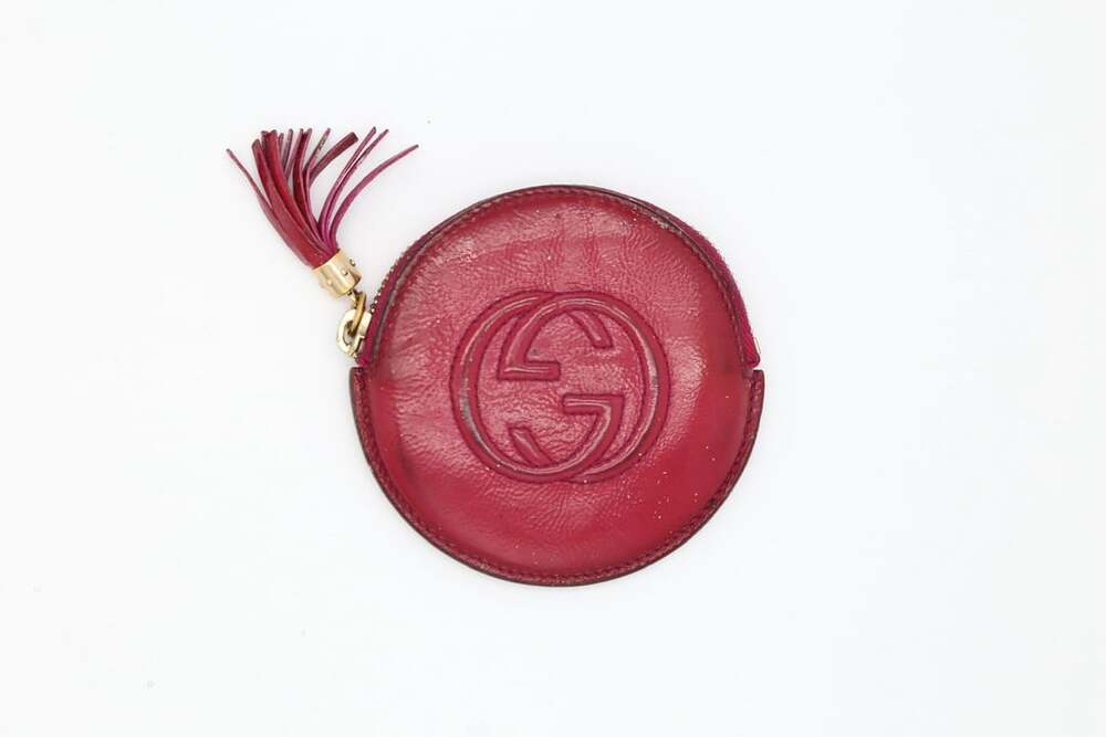 Gucci Soho Round Coin Purse Red Patent Leather Tassel